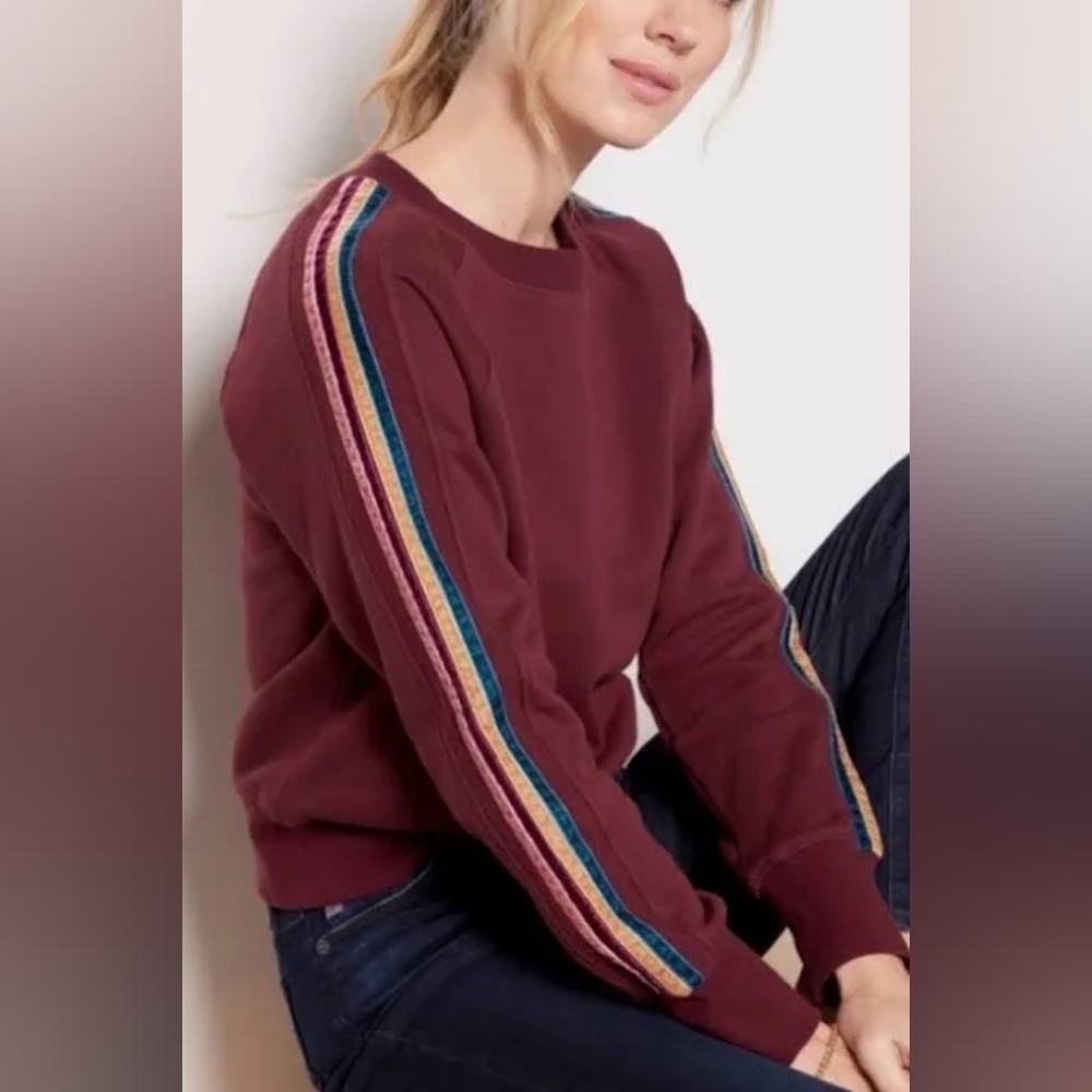 Evereve Jade Burgundy Sweater with Colorful Sleeve Stripes Size M